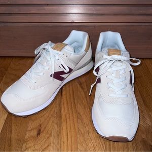 New Balance Timberwolf Grey Oak sneakers